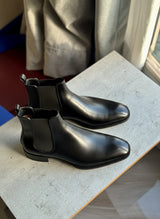 The Executive Leather Chelsea Boot – Polished Black