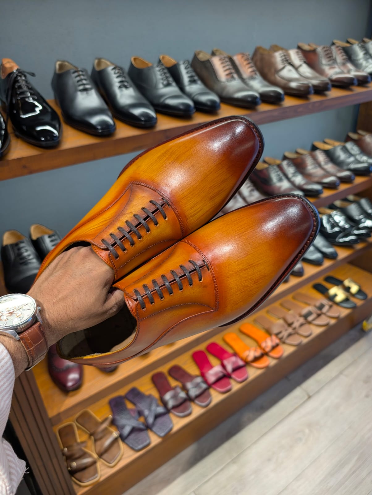 Handcrafted Tan Patina Leather Oxford Shoes
