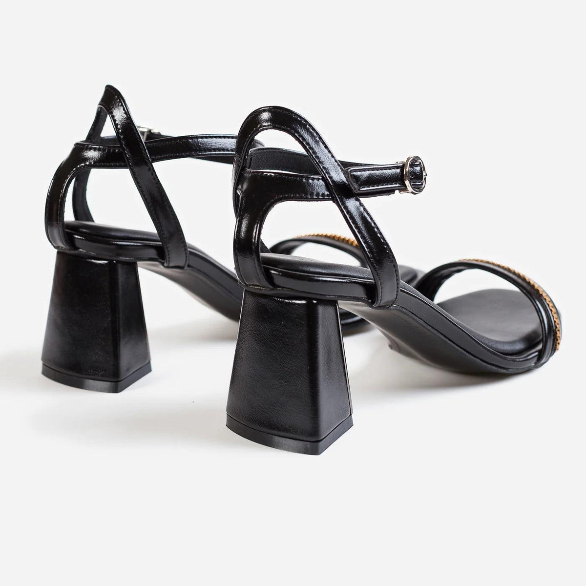 Unisex Signature Cuba Chain Sandal styled for evening wear, Harmain Leathers, genuine leather craftsmanship