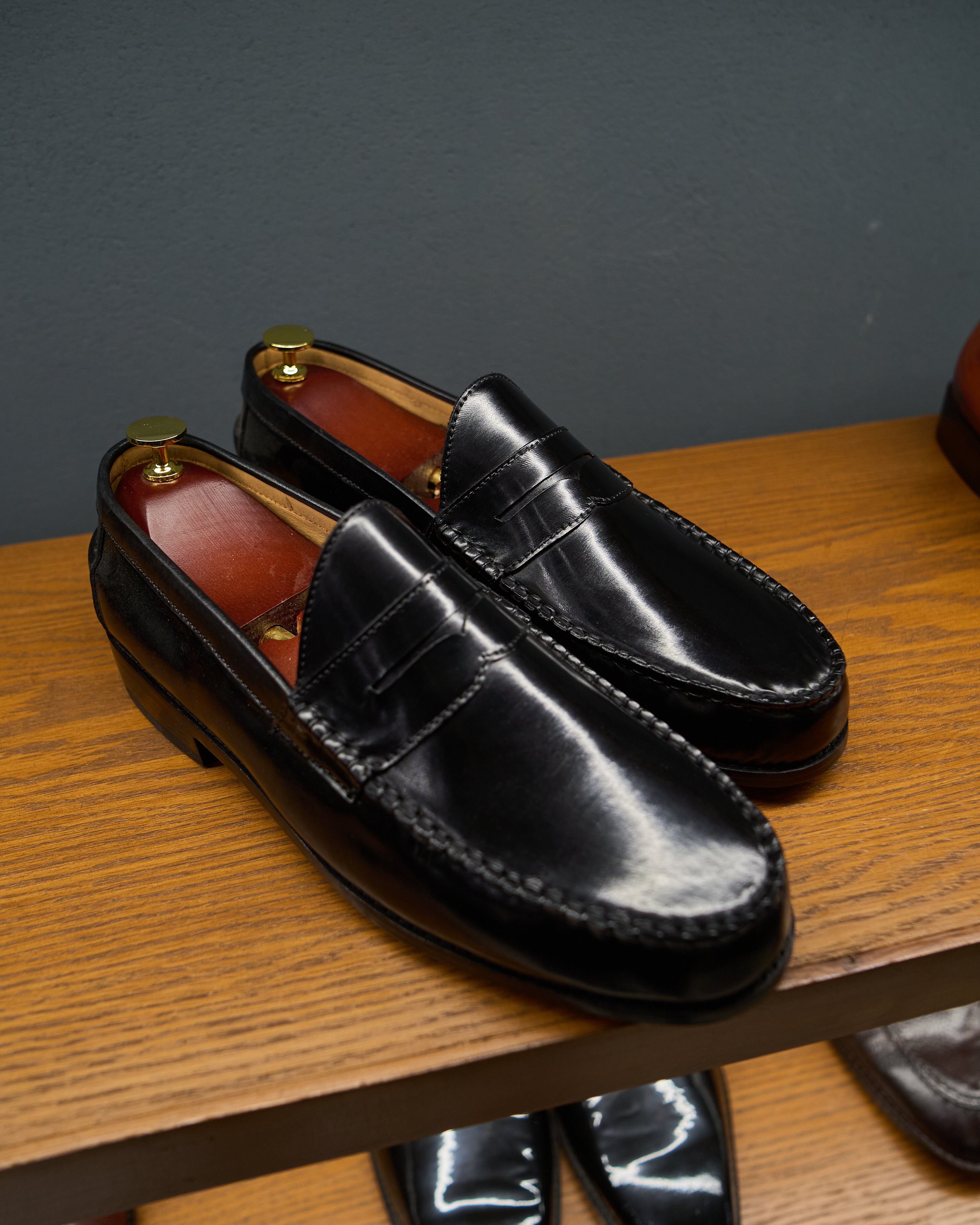 The Classic Penny Loafer - Onyx Black Leather