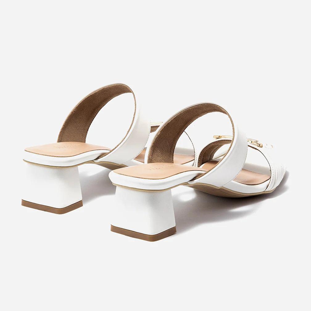 MATTE WHITE SANDALS
