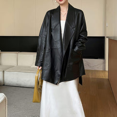 LANGER DAMEN-TRENCHCOAT AUS LEDER MIT GÜRTEL