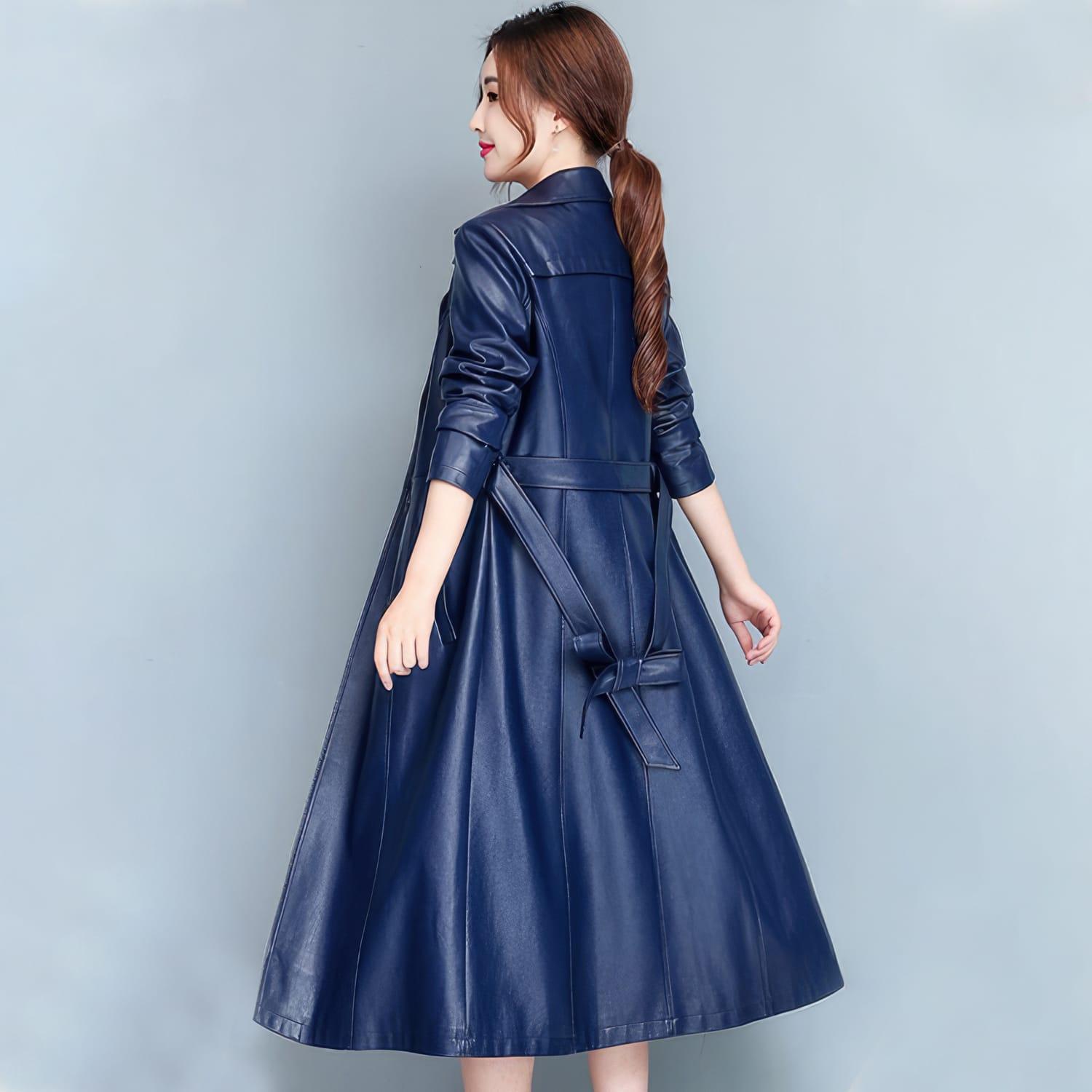 DOPPELREIHIGER LEDERTRENCHCOAT FÜR DAMEN